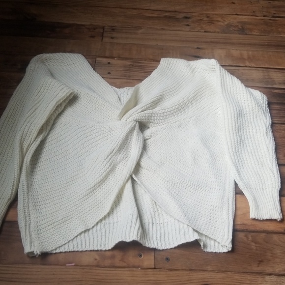 Boutique Sweater in Eggshell S/M - Picture 3 of 4